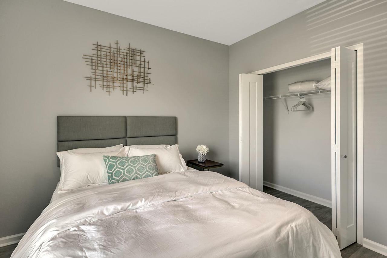 New 3/2 Duplex Minutes From Heart Of Tampa -Unit B Lägenhet Exteriör bild