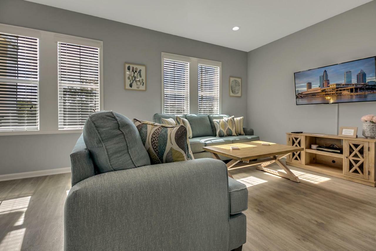 New 3/2 Duplex Minutes From Heart Of Tampa -Unit B Lägenhet Exteriör bild